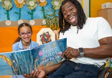 Ade Adepitan