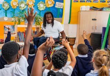Ade Adepitan