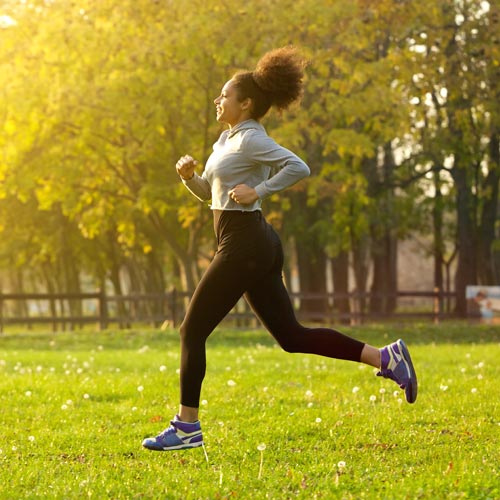 woman exercising in the park